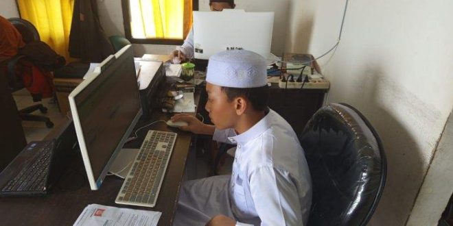 Dari Sofifi Menuju Nasional Santri Malut Ikuti Seleksi MQK Berbasis Komputer