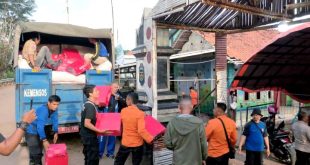 Kemensos Kirim Bantuan Logistik buat Korban Bencana Longsor di Purwakarta