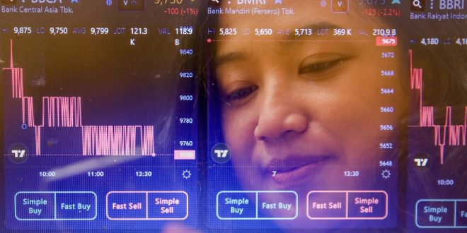 PREMIUM NOTE Peringkat Saham ANTM, GOTO, Arah Kripto Bitcoin hingga Kekayaan Prajogo Pangestu